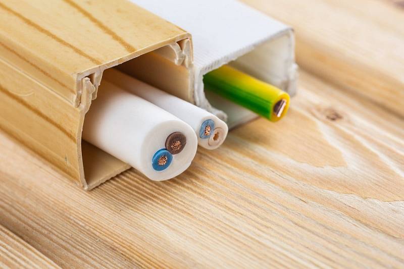 Wires,In,The,Cable,Duct