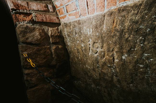 Ztracené chodby, tajné úkryty a šepot historie: Příběhy z plzeňského podzemí