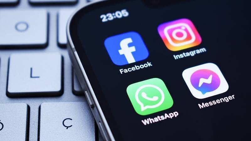 Facebook, displej telefonu