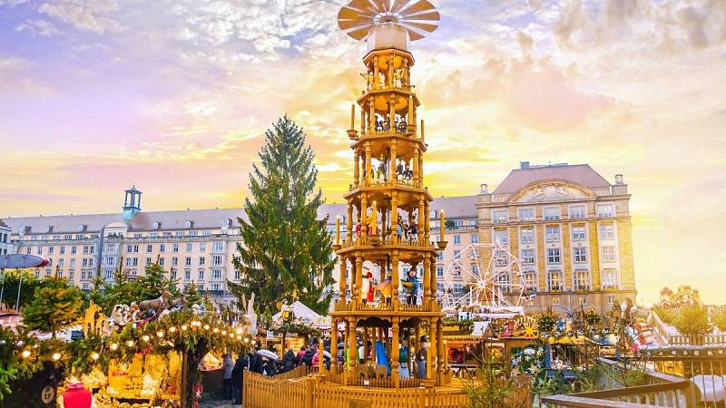 Vánoční trh Striezelmarkt v Drážďanech