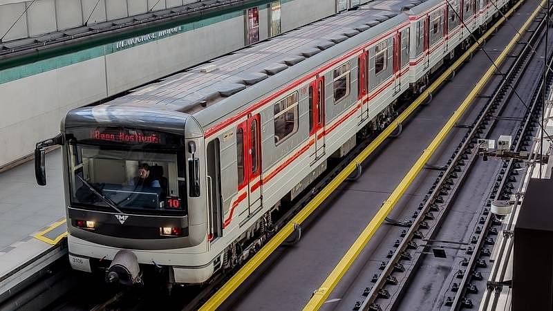 metro