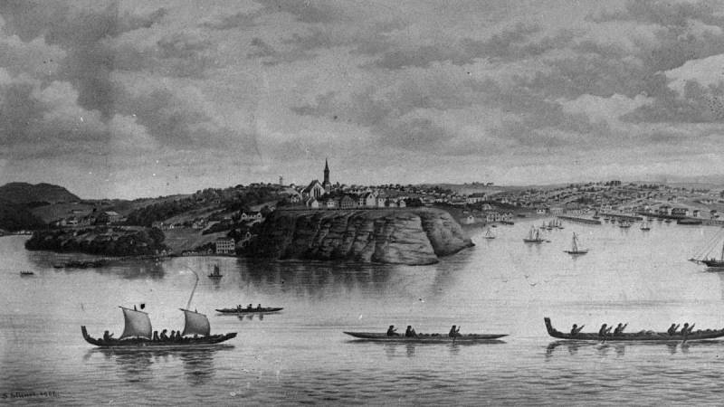 Olejomalba od Samuela Stuarta zobrazující Aucklandské pobřeží s Māori waka (maorská plavidla, kanoe) a původní kostel svatého Pavla za Point Britomart v roce 1852.