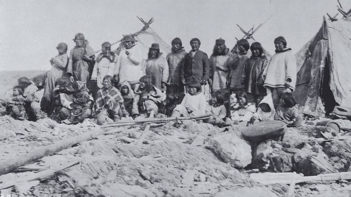 Inuité jsou hrdý národ. Jejich původní označení "Eskymáci" je pro ně extrémně hanlivé