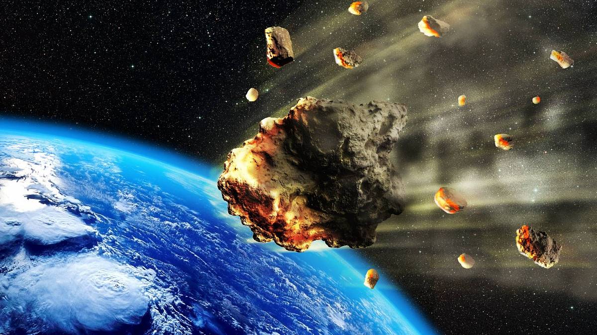 Čeljabinský meteor – úlomek z asteroidu, který v roce 2013 v Rusku zranil přes 1500 lidí. Nemuselo se to stát, ale mohlo být i hůř