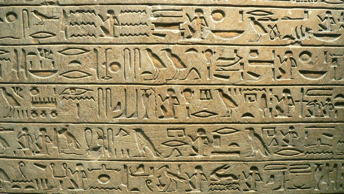 Tajemství hieroglyfů aneb jak se dešifrují staroegyptské texty