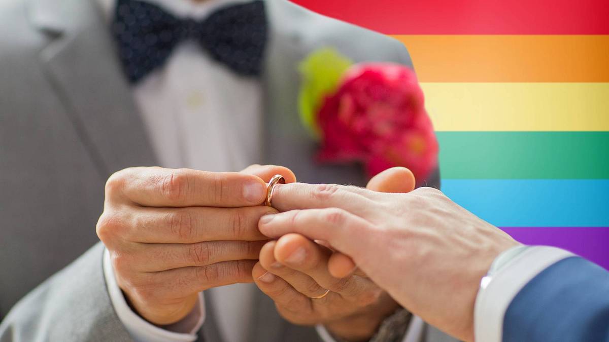Správně česky: Kdo je v rovném manželství vdaná a kdo ženatý?