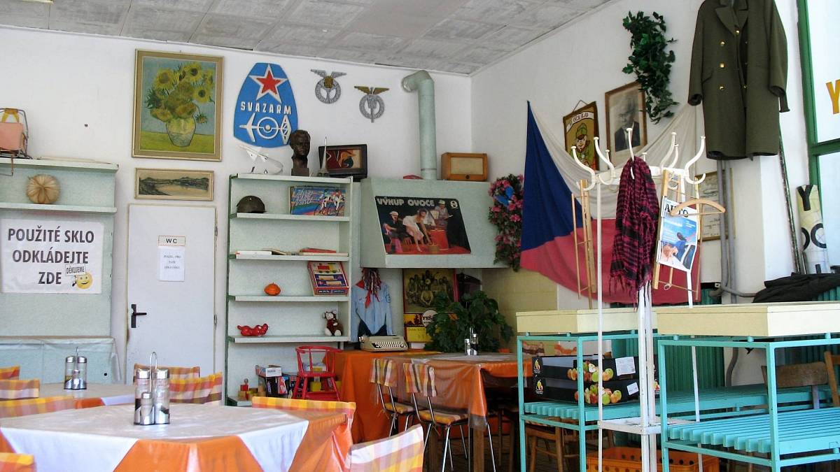 Bufet byl místem, kam se za dob socialismu chodila najíst střední a nižší vrstva
