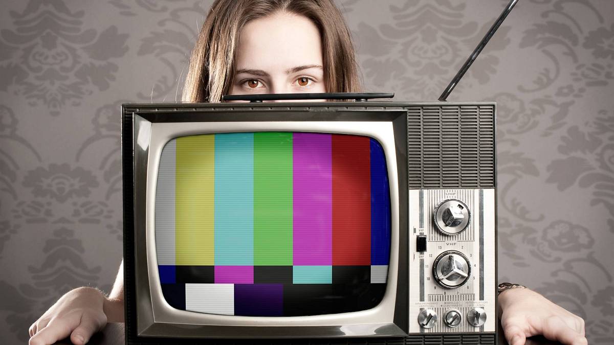 Socialistický sen o vlastním televizoru: Realita cen a výplat