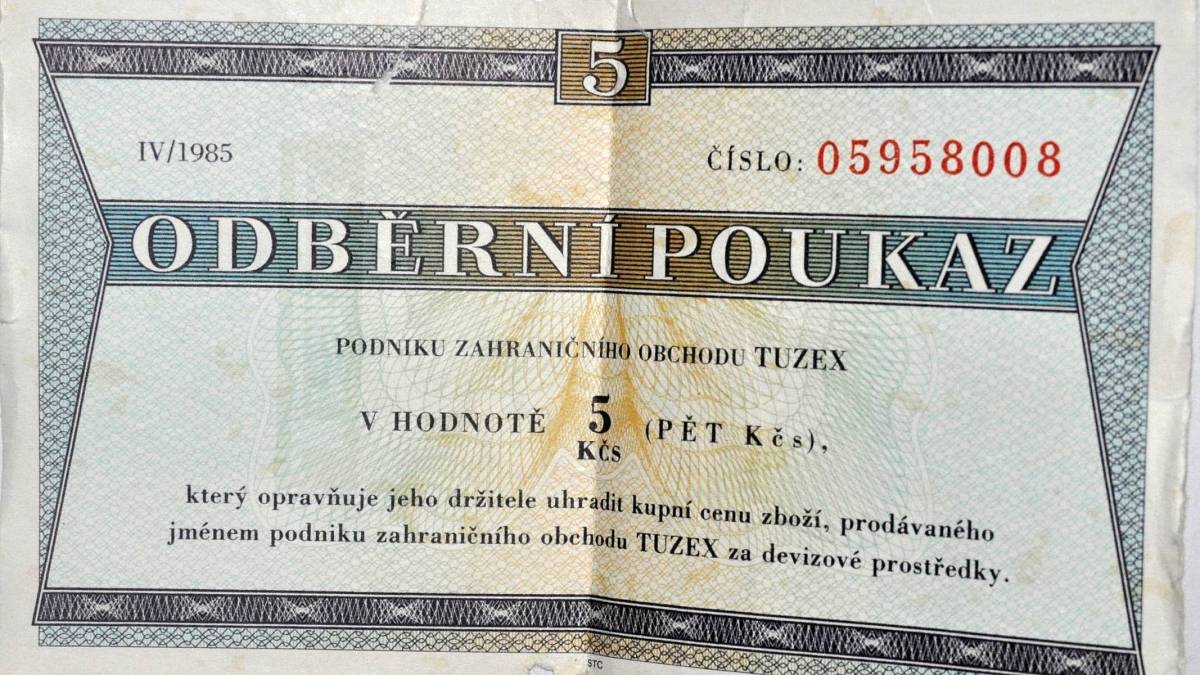 Za totáče to měli doma jen ti nejmocnější: Dnes se to povaluje v antikvariátu, v roce 2022 se vydražil za neuvěřitelných 1 260 000 korun