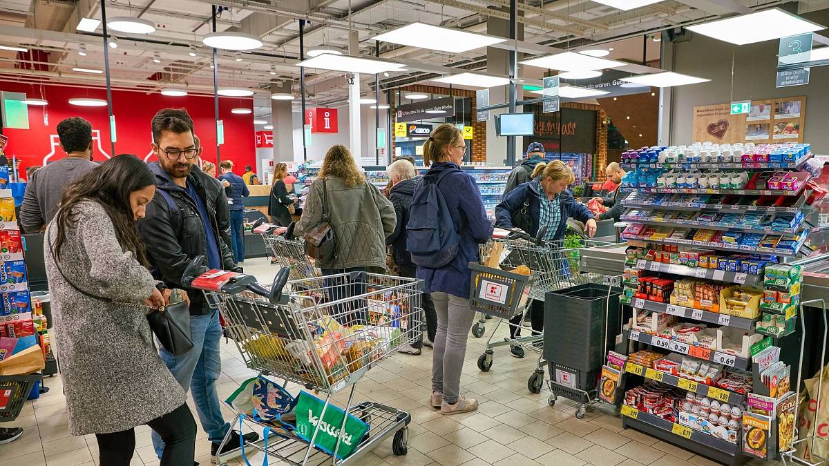 Kaufland to zase udělal a u pokladen se tvoří šílené fronty. Platí jen do zítřka