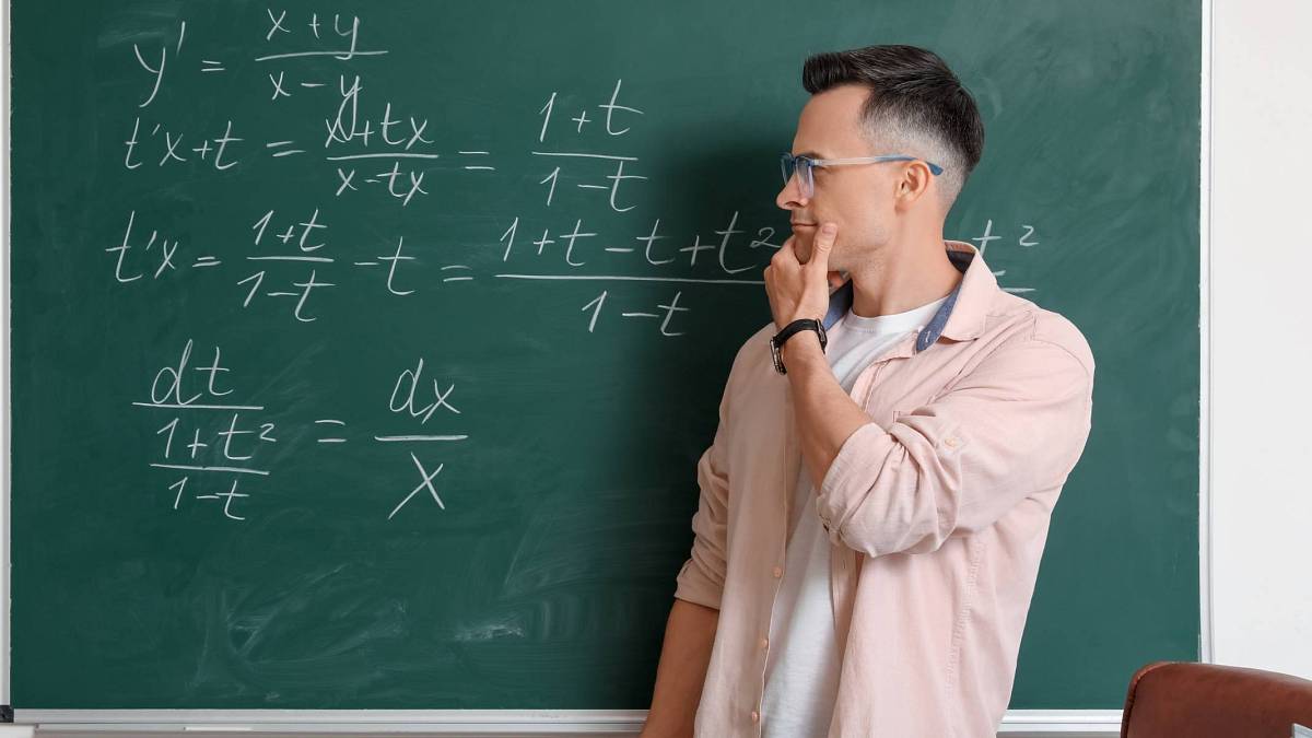 Na první pohled jednoduché, ale... Víte, jak správně vyřešit: 7 + 21 ÷ (3 × 1)?