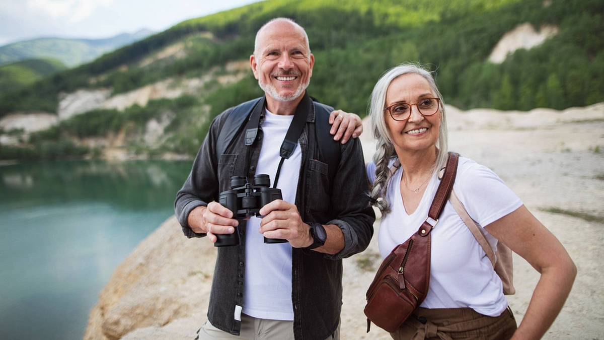 Máte 60+, jste Čech a pořád chuť cestovat? Tohle byste měli vědět