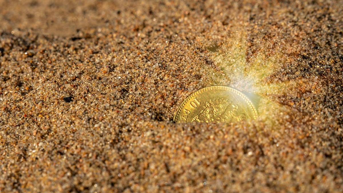 Našel minci z roku 1714 a chtěl se pochlubit. Co přišlo potom, nečekal ani on sám