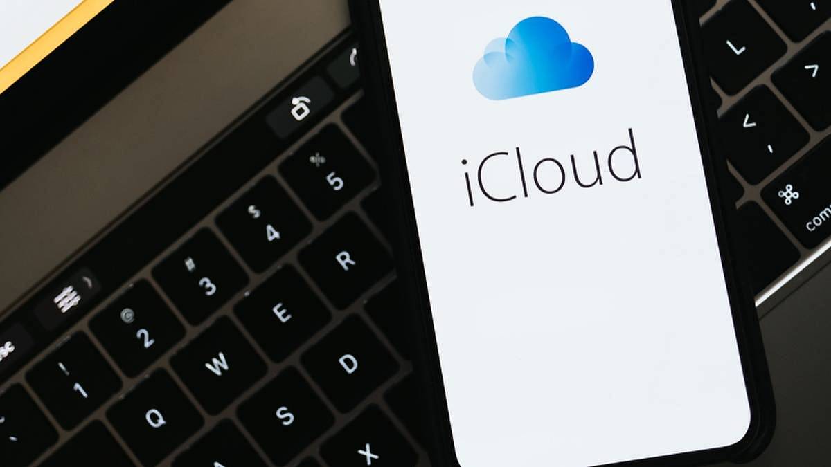 HOAX: Smažou vám Cloud, rychle zaplaťte
