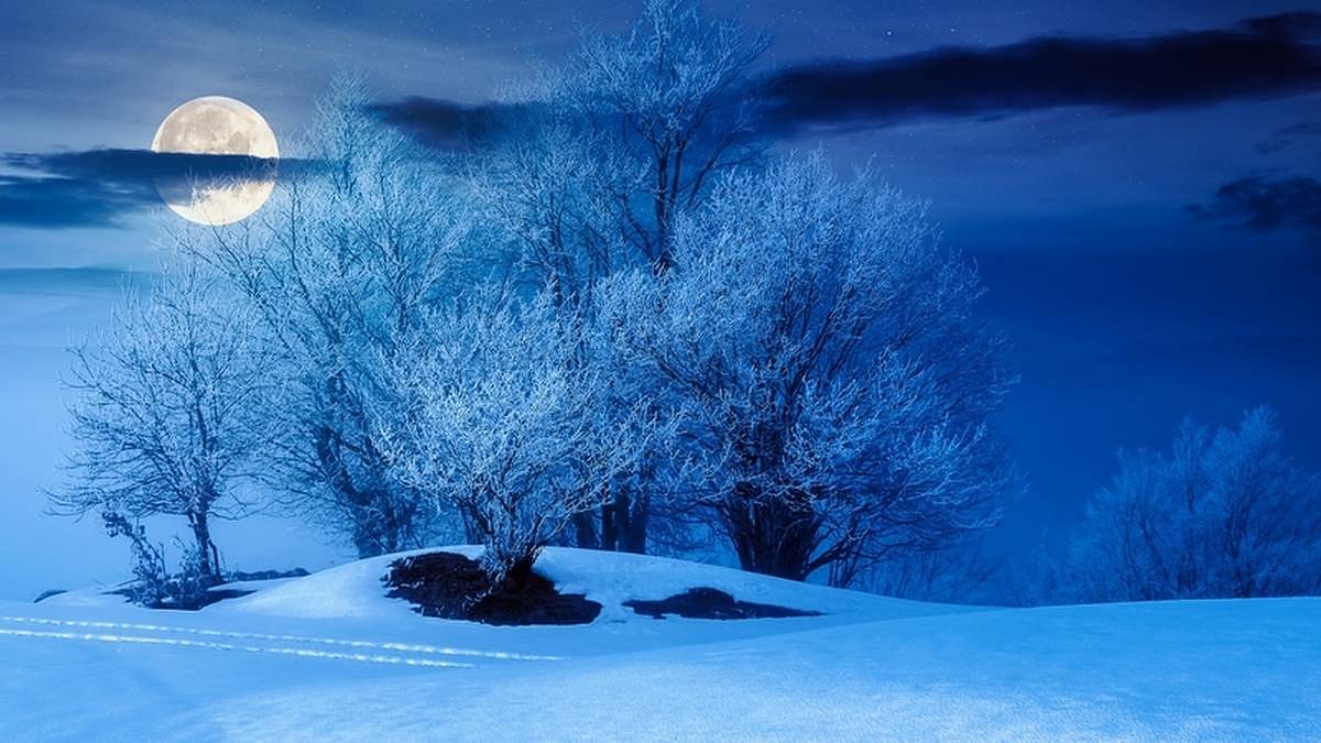 Lednový úplněk, 3. ledna.  Plní se přání a vystřelí nás to hodně vysoko