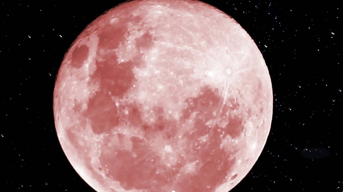 Astrologové bijí na poplach. Blíží se Růžový úplněk. Pro 3 znamení znamená katastrofu