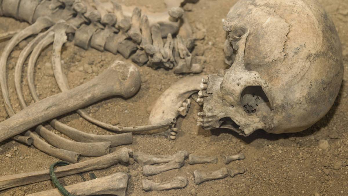 Techniky, jak se chránit před upíry. Archeologové našli důkazy o jejich používání