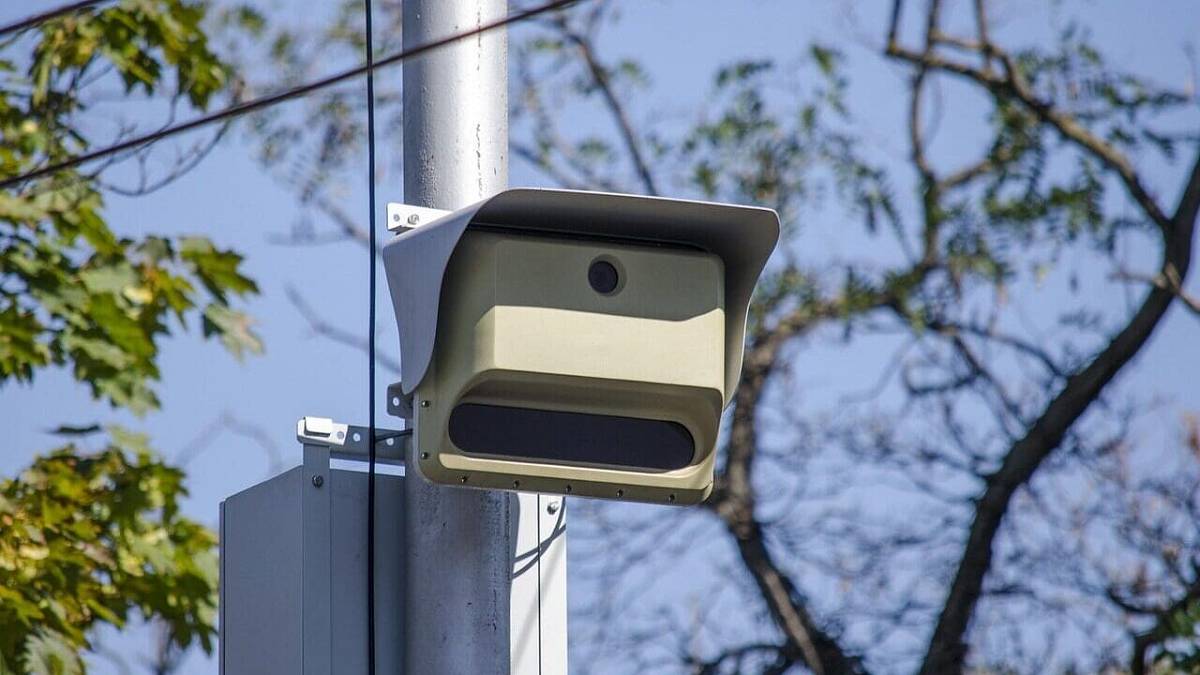 Z jaké vzdálenosti už radar na měření rychlosti nedokáže vyfotit vozidlo