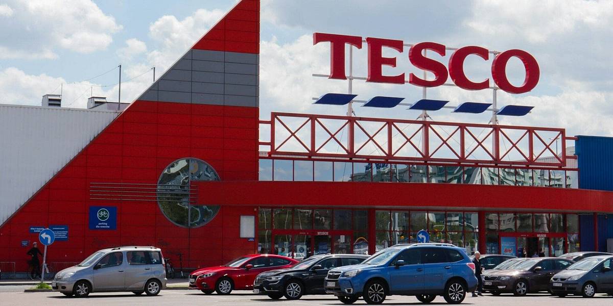 Tesco se chce stáhnout z Česka, tvrdí Financial Times