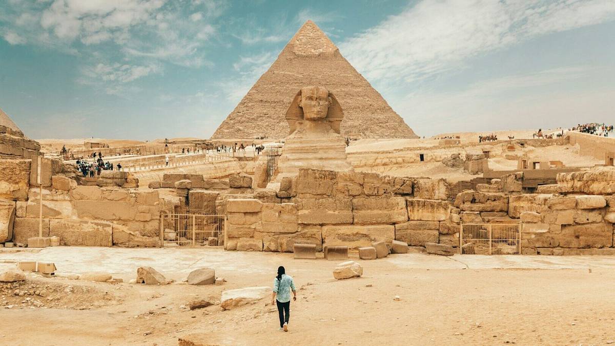 S obřími kvádry na pyramidy se Egypťané netahali. K přepravě měli chytrý systém