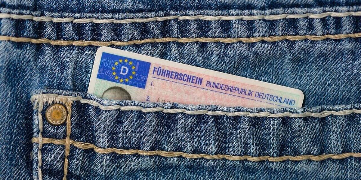 EU radikálně změní pravidla pro řidičské průkazy skupiny B: Zde jsou nejdůležitější body