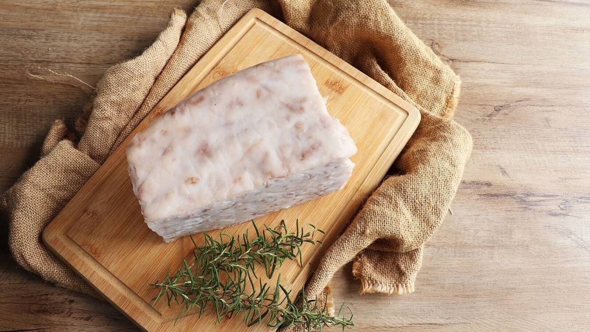 Vyléčí bolavé klouby i kašel. Zázrak ze spíže našich babiček ožívá a doporučují ho i vědci