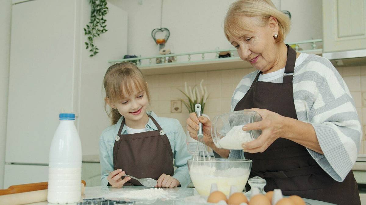 Dukátové buchtičky s vanilkovým krémem: Poctivý babiččin recept od základu