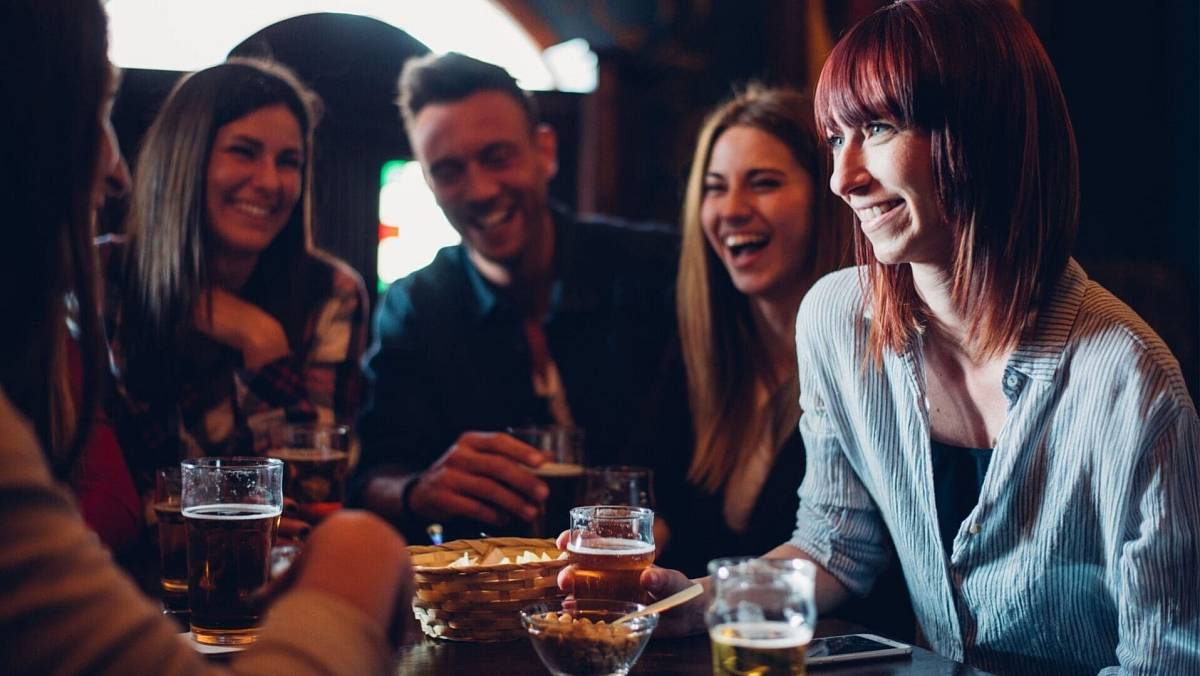 Hospodský kvíz, který vás dostane dřív, než stihnete objednat druhé pivo