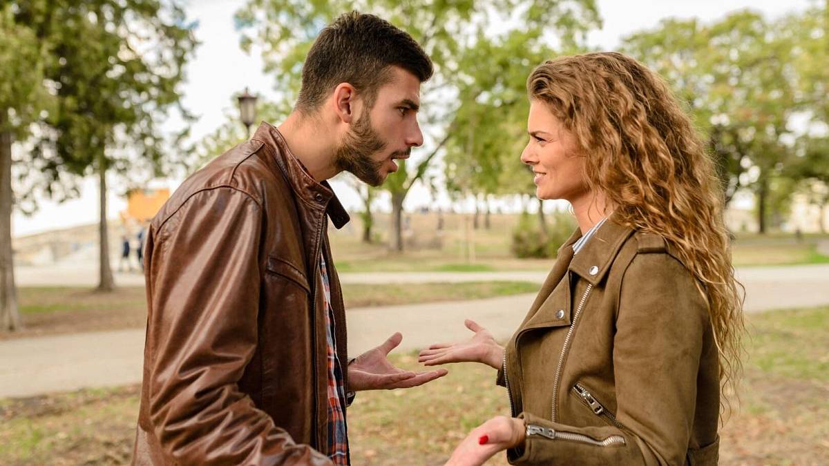 Tuto větu muži nejvíc nesnášejí. Ženy ji přesto říkají pravidelně