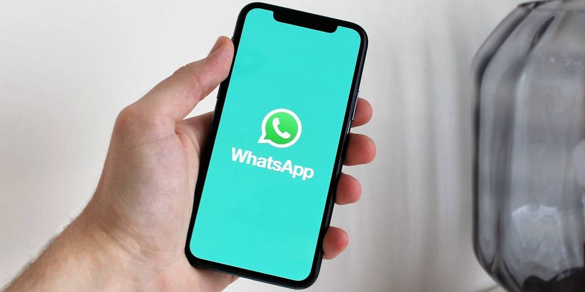 Tyto zprávy budou na WhatsAppu od října zpoplatněny. Zasáhne to i vás?