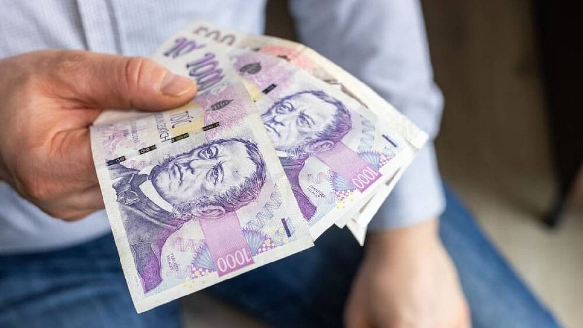 Úspory schované doma: Typické skrýše bývají pro zloděje snadným cílem