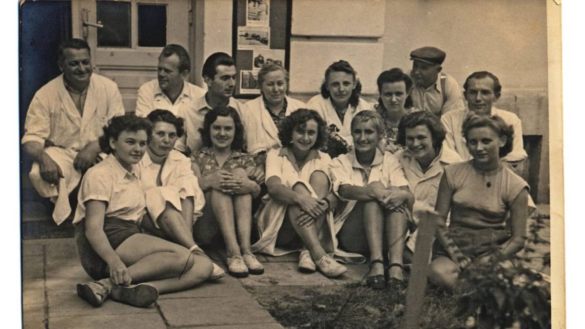 Jak ženy zvládaly domácnost za socialismu: nejen radost z Tuzexu