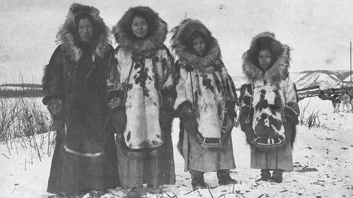 Arktické mnohoženství a mnohomužství: Dvě až 11 manželek, první si někdy přímo vyžádala sokyni, když už nemohla rodit