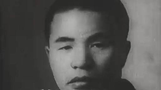 Yoshio Kodama, příslušník Jakuzy, kterého vytáhla CIA, a umožnila mu stát se jedním z nejmocnějších mužů Japonska