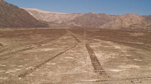 Umělá inteligence pomohla objevit čtyři nové obří obrazce na planině Nazca v Peru