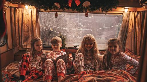 Vánoce s pěti dětmi v obytném voze: Rodina z Bavorska cestuje po světě už 16 měsíců
