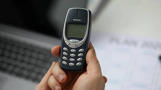 Kdysi symbol ostudy, dnes klenot za 20 000 Kč. Schováváte to ještě doma?