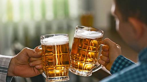 PIVNÍ KVÍZ: Tyto znalosti mají jen ti největší znalci piva. Přesvědčte se, zda i vy toho znáte mnohem více než dlouholetí štamgasti