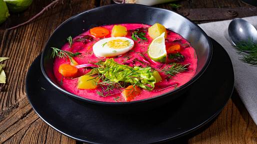 V polském boršči najdete zcela nečekané ingredience