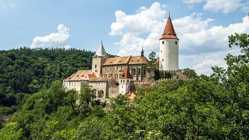 Televizní kamery Zrádců už podruhé navštívili tento hrad, hrad plný legend, záhad a duchů královského žaláře