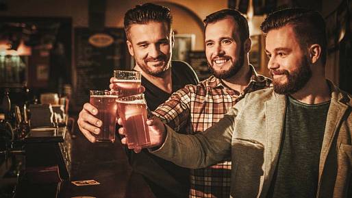 Kvíz pro skutečné znalce: 10 otázek, u kterých tipování nepomůže. Jen 1 z 10 Čechů odpoví správně