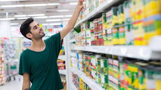 Od Kofoly po Del Monte: Překvapivá cena historických plechovek
