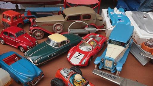 Hot Wheels za statisíce, „bowdenová“ autíčka za tisíce: Průvodce světem retro sběratelství