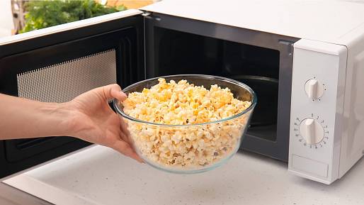 Může popcorn způsobit rakovinu?
