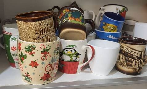 Jak poznat cenný porcelán: Rozhodující je značka na spodní straně