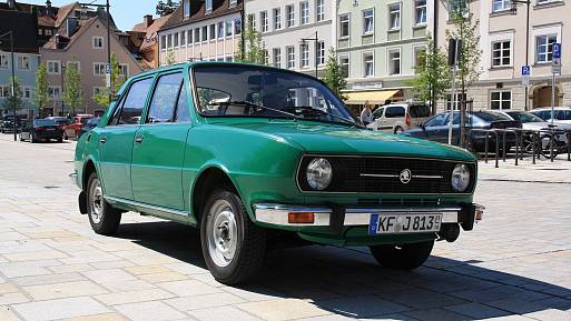 Z obyčejného auta se stává sběratelský klenot: Škoda 120 nabývá na hodnotě