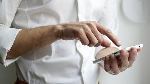 Konec složitého zadávání hesel: K Wi-Fi se připojíte přes QR kód