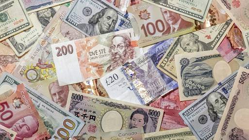 Jakou sumu můžete vložit na účet, aby po vás nevystartoval finanční úřad. Většina lidí to vůbec netuší