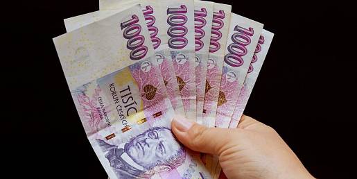 Vzácnou českou tisícikorunu poznáte na první pohled. Aktuálně má cenu 150 000 Kč