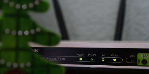 Nikdy neumisťujte wi-fi router k těmto dvěma spotřebičům. Hodně si uškodíte